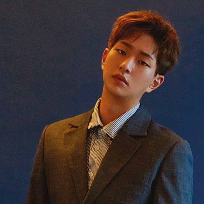 Onew feiert sein erstes Solo Comeback mit “Dice”!